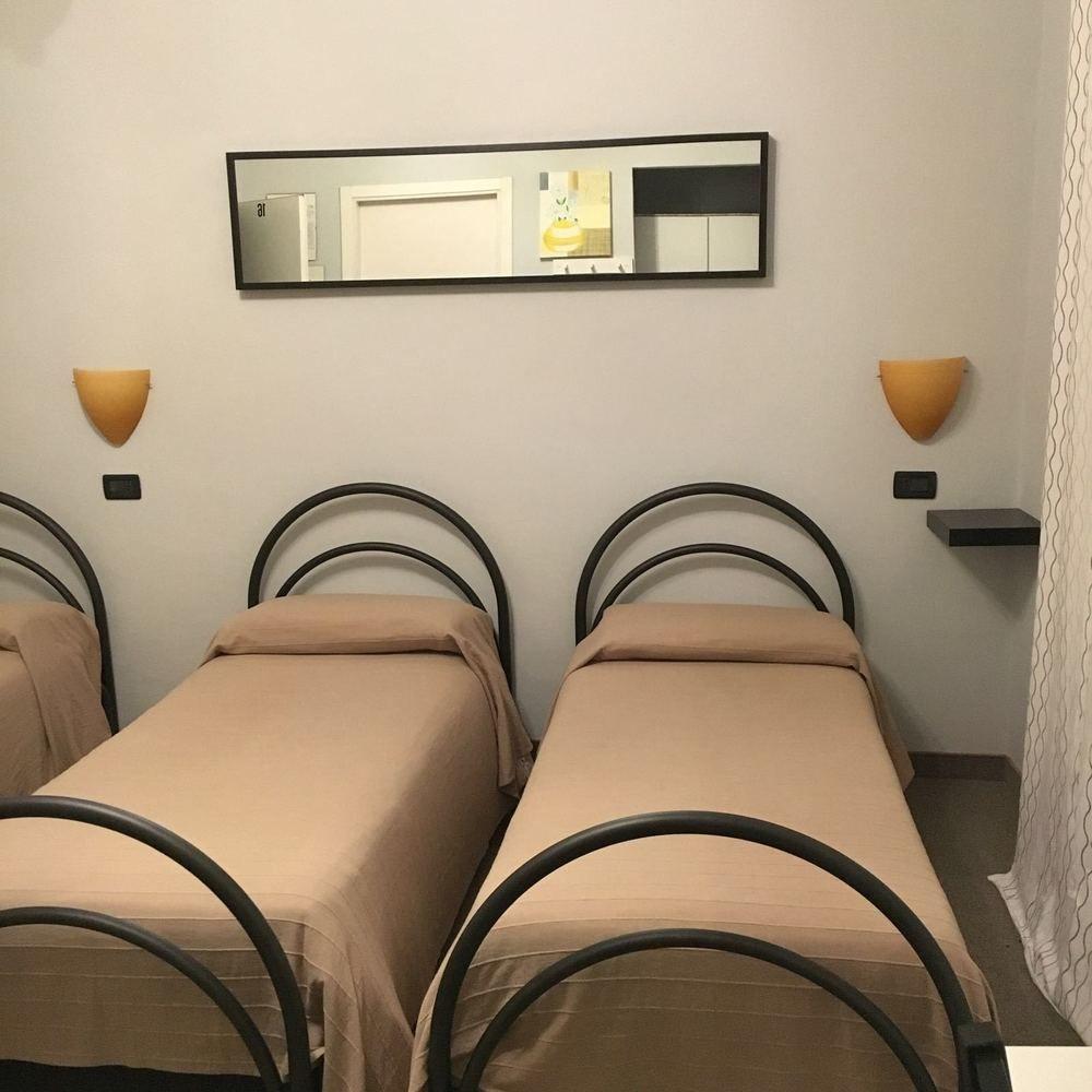 Albergo Sangrila Lanzo Torinese Exteriör bild
